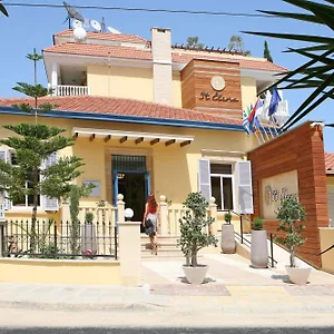 3* מלון St Elena Boutique